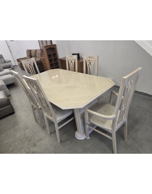 Extendable Dining Table with Chairs