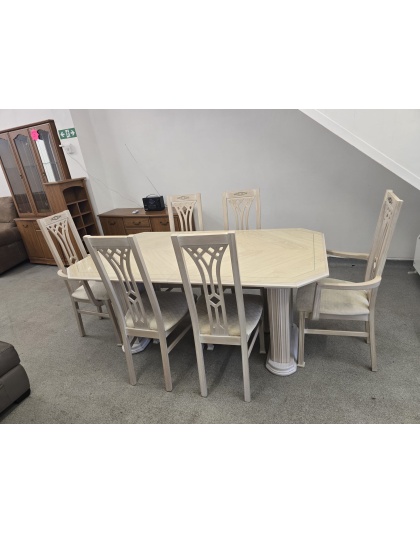 Extendable Dining Table with Chairs