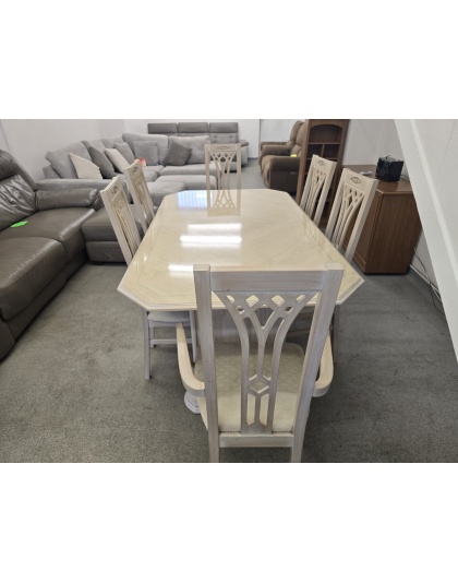 Extendable Dining Table with Chairs