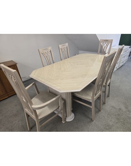 Extendable Dining Table with Chairs