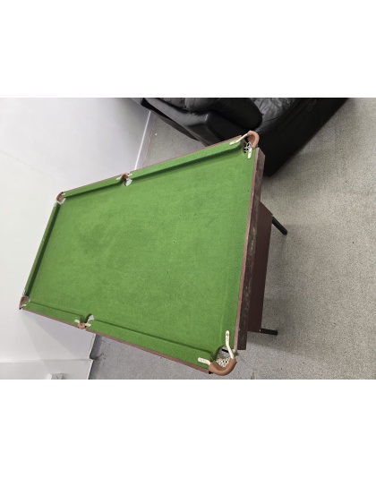 Snooker / Pool Table