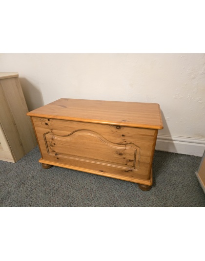 Ottoman Storage Chest