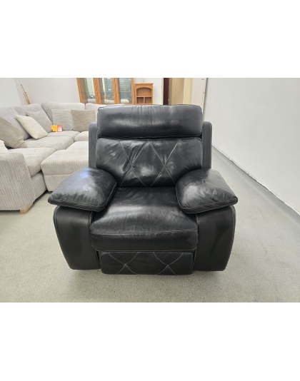 SCS Black Leather Manual Recliner Chair